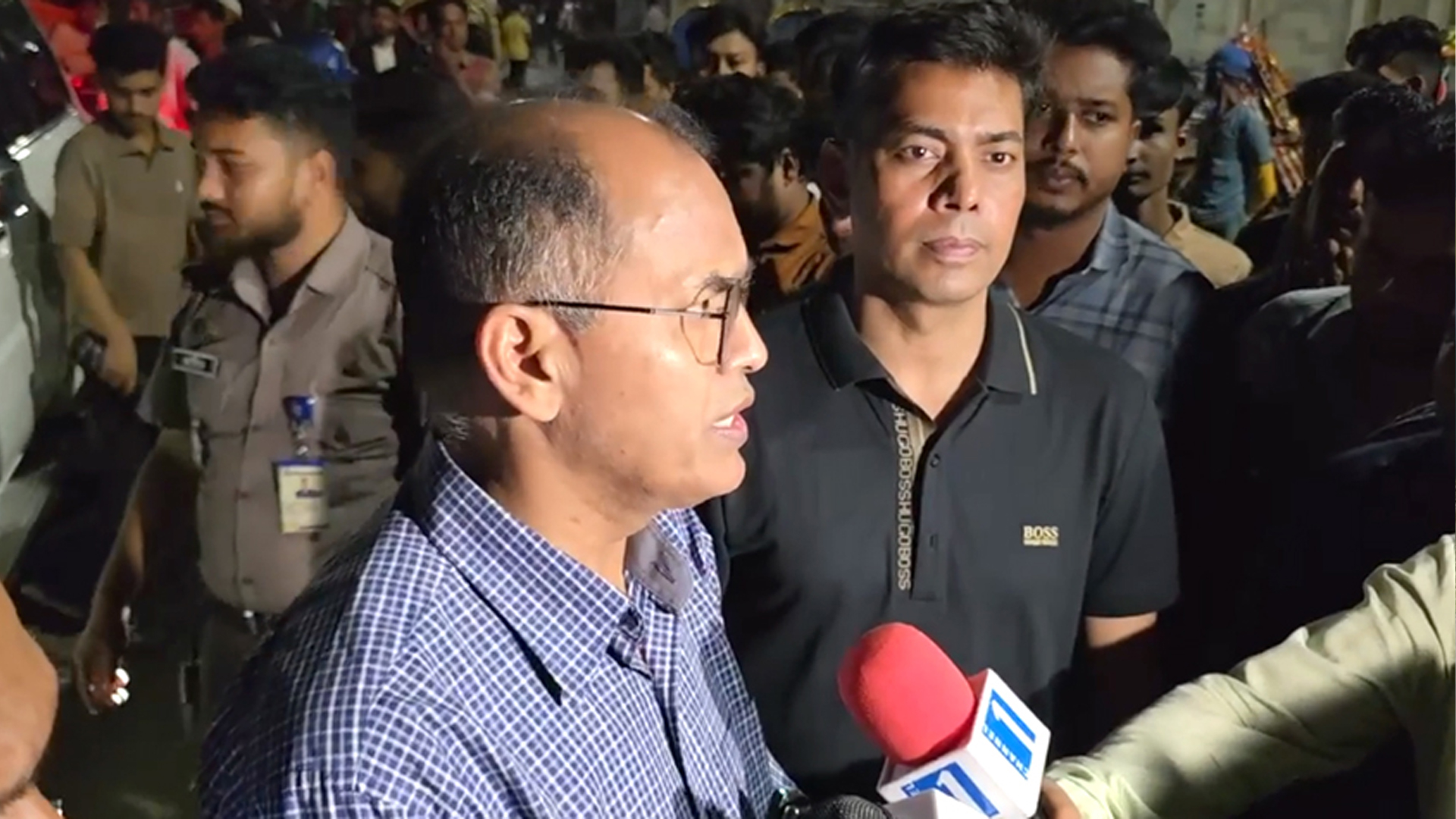 নিউমার্কেট এলাকায় গুলিতে নিহত যুবক শীর্ষ সন্ত্রাসী টিটন 