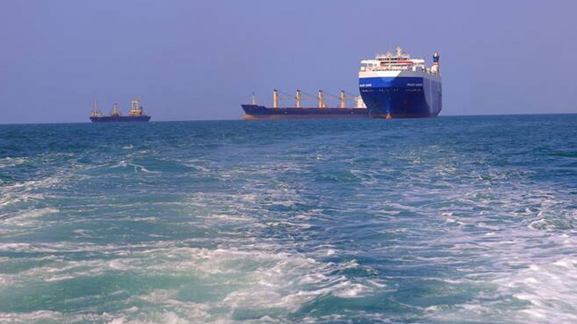 বাব আল-মানদেব প্রণালি কেন গুরুত্বপূর্ণ, হুতিরা বন্ধ করে দিলে কী হবে?