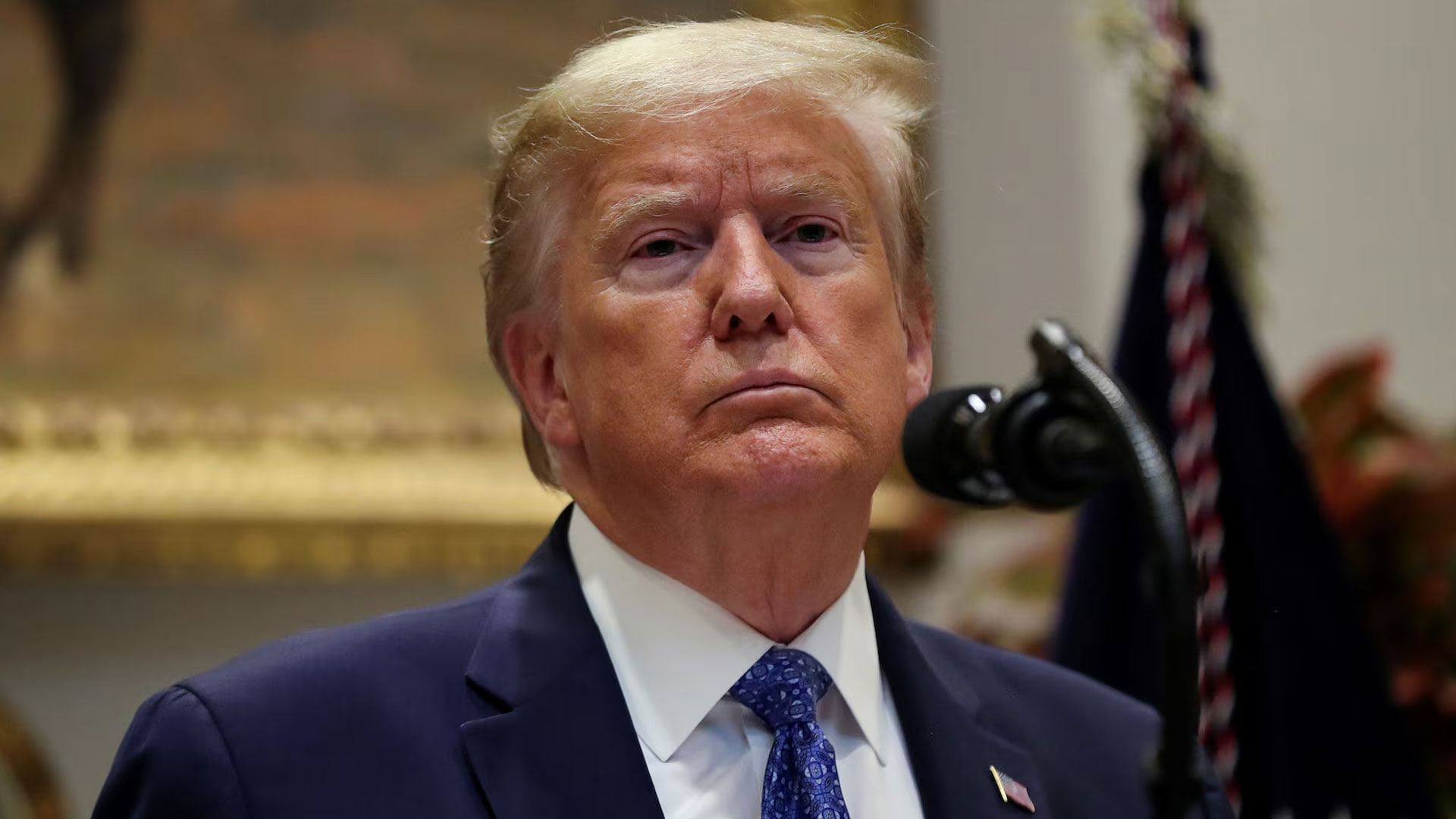 হরমুজ ‘পুরোপুরি অবরুদ্ধ’ রেখেছে যুক্তরাষ্ট্র, ইরান খুলতে চাইছে: ট্রাম্প