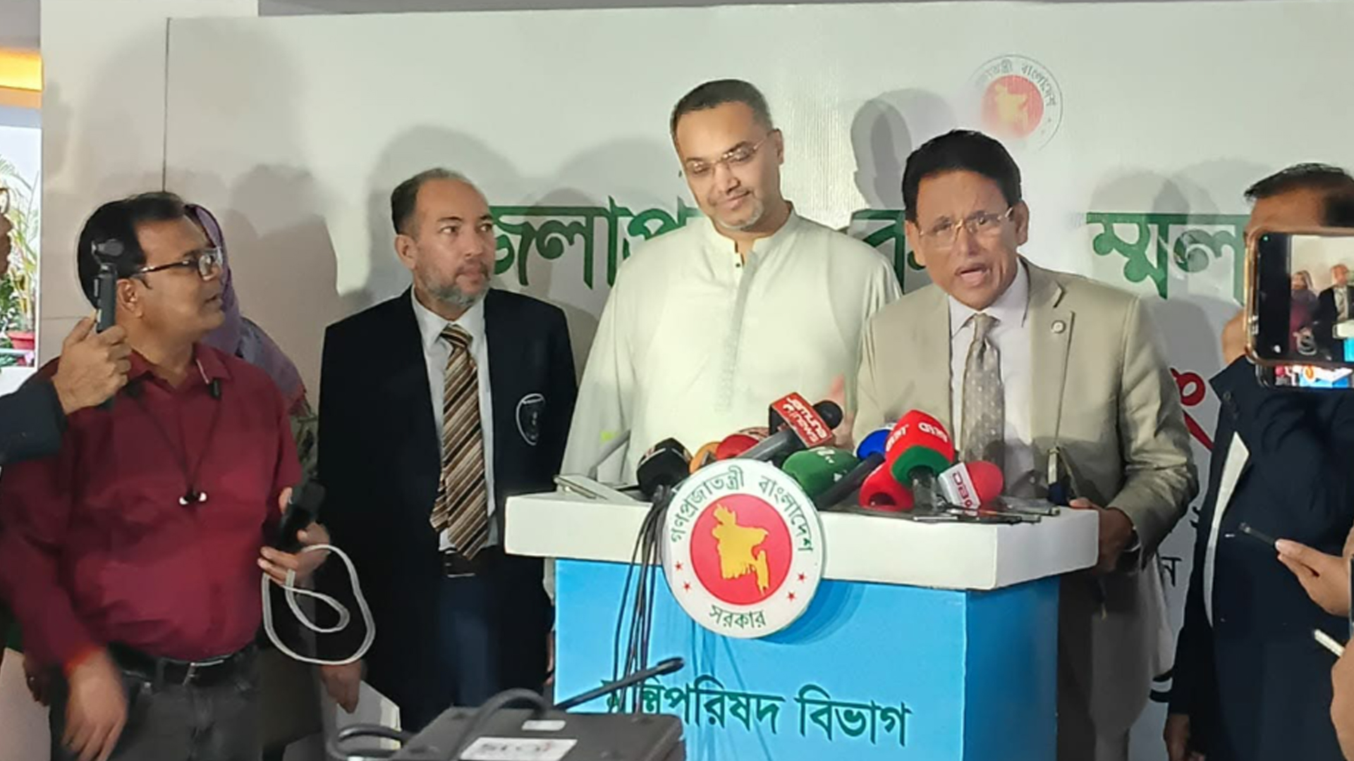 প্রাথমিকে সুপারিশপ্রাপ্ত কাউকে বাদ দেওয়া হবে না: শিক্ষামন্ত্রী
