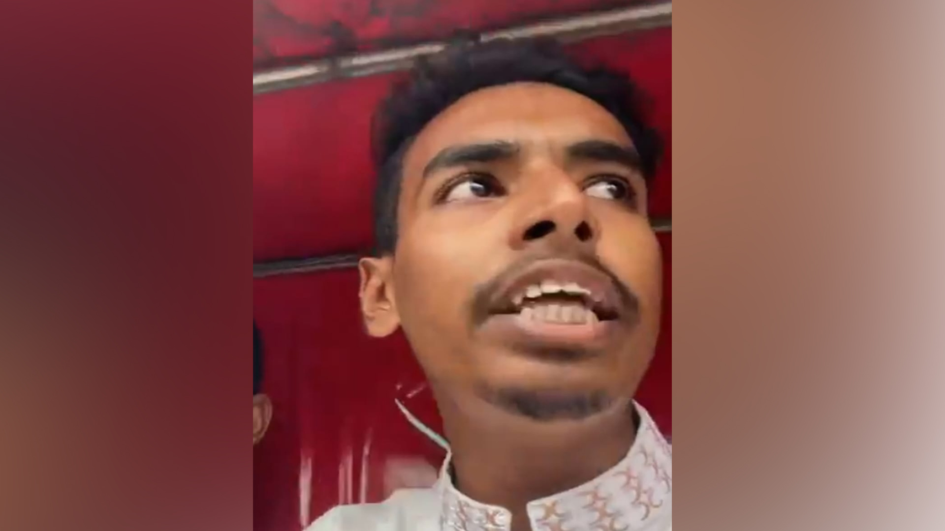 ‘থানা পুড়িয়ে দিয়েছি’ বলা সেই বৈষম্যবিরোধী নেতা আশ্রয় নিলেন থানায়, ধাওয়ার অভিযোগ ছাত্রদলের বিরুদ্ধে