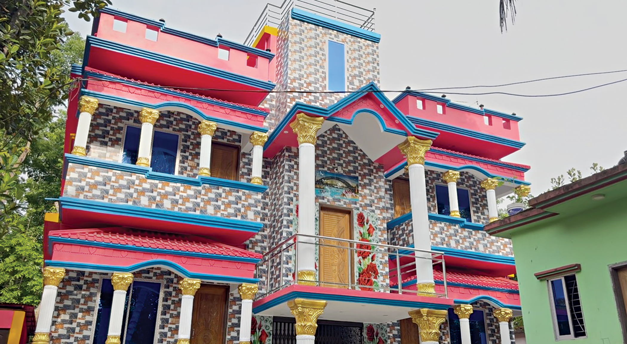 ইতালি যাওয়ার স্বপ্নে বিভোর এক গ্রাম