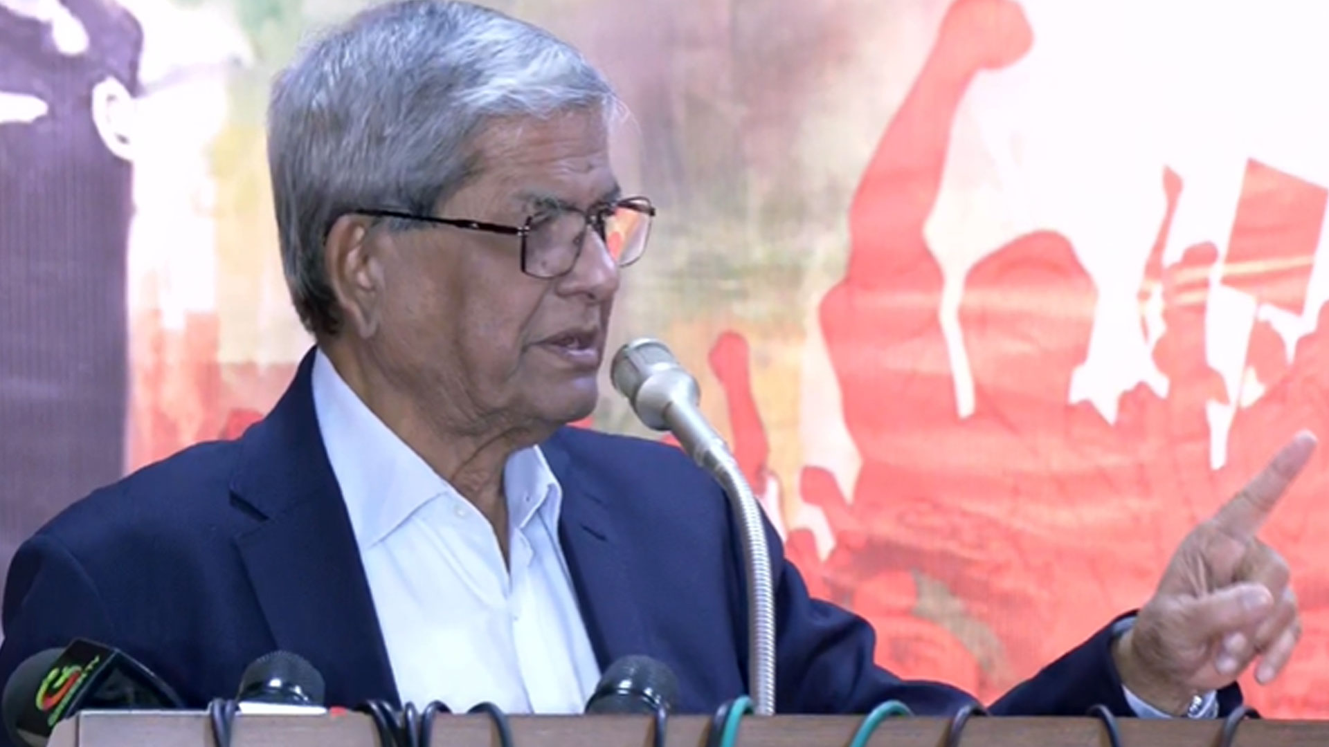 কিছুই বদলায়নি, একইভাবে ঘুষ খাওয়ার ফন্দি-ফিকির চলছে: মির্জা ফখরুল