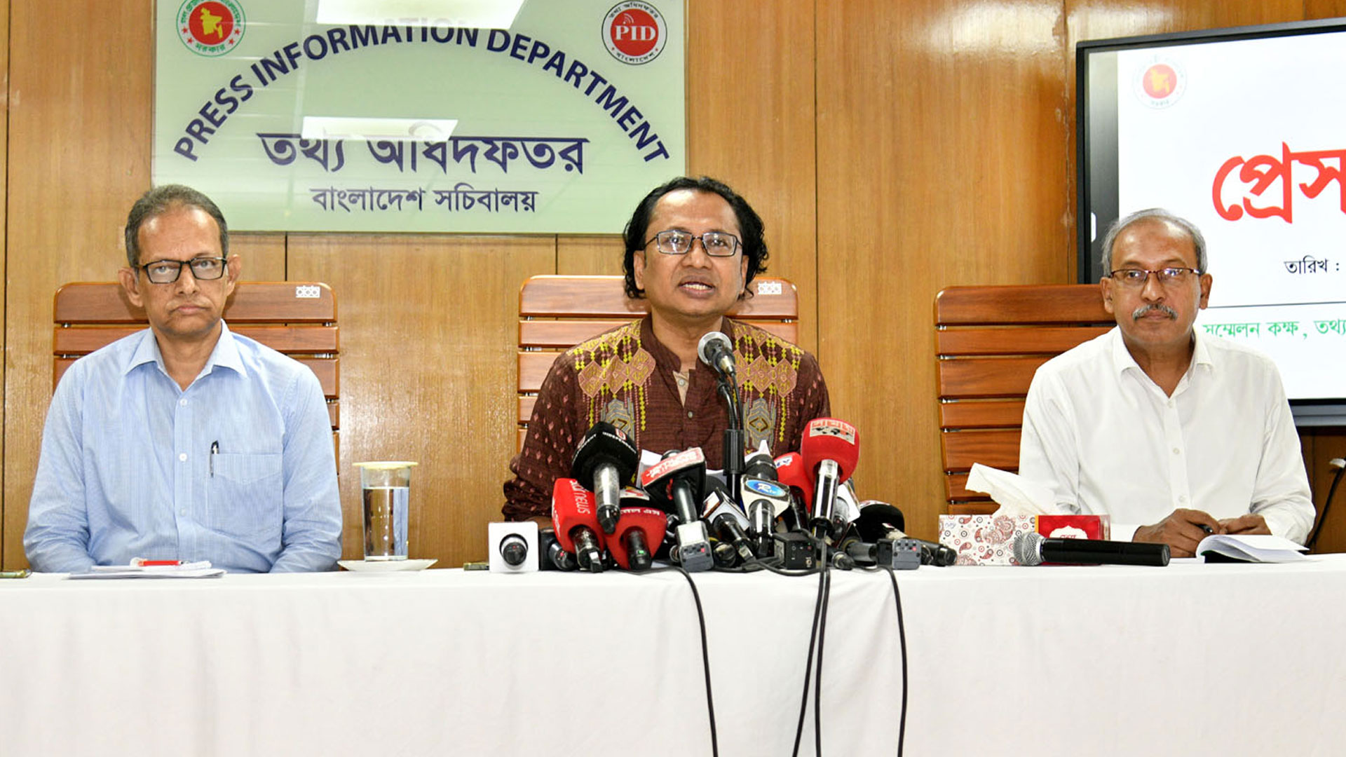 অক্টোবর থেকে ইউপি নির্বাচন শুরুর পরিকল্পনা: তথ্য উপদেষ্টা