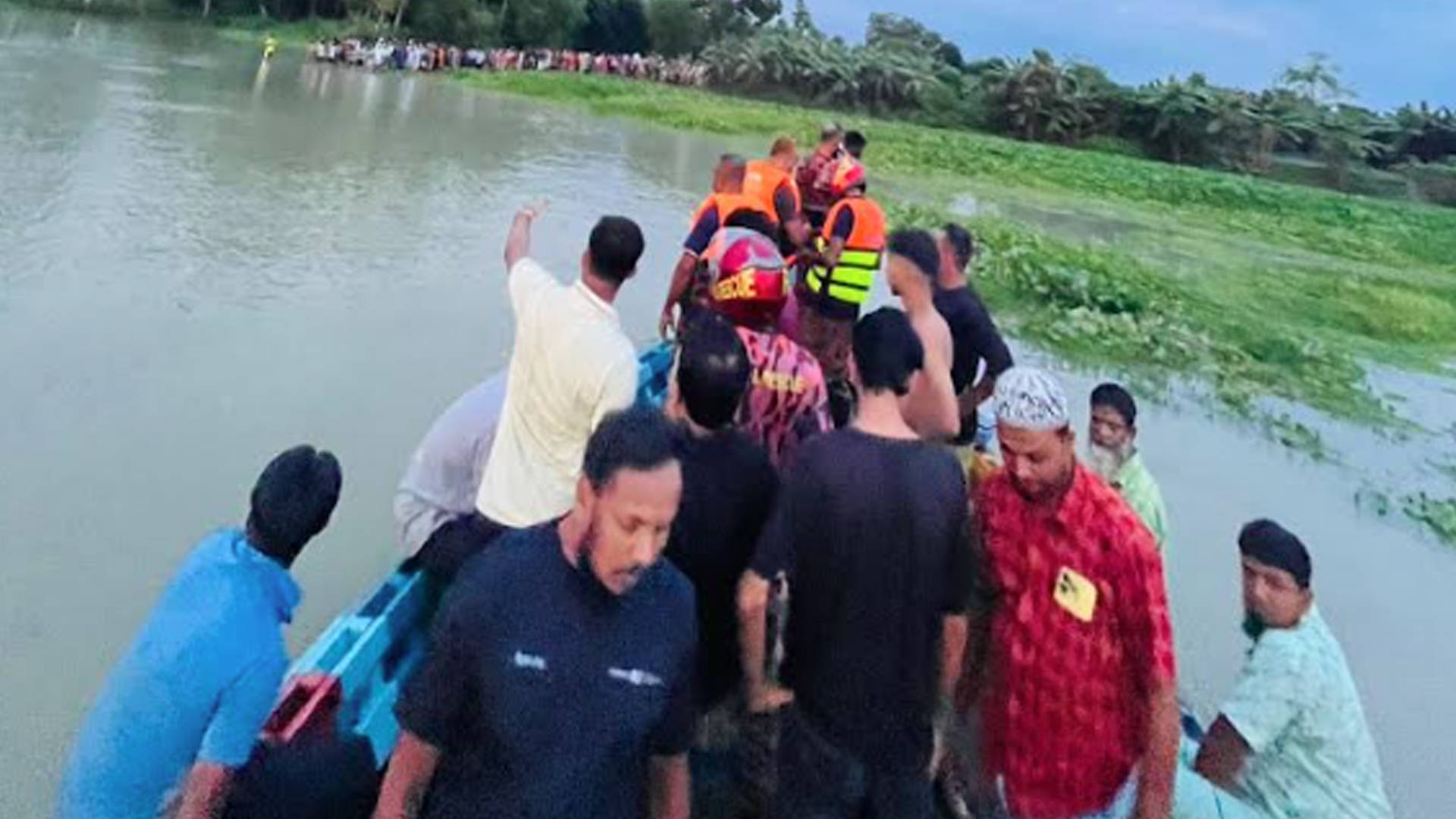 নরসিংদীতে নদীতে গোসলে নেমে নারীসহ নিখোঁজ ৪