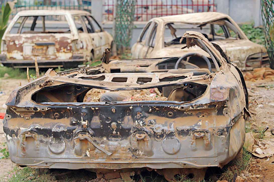 যেখানে গাড়ির অন্তিম নিশ্বাস শোনা যায়