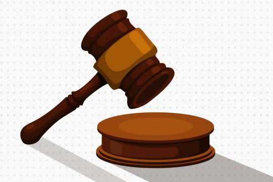 বিচারক কামরুন্নাহারকে আদালতে না বসার নির্দেশ