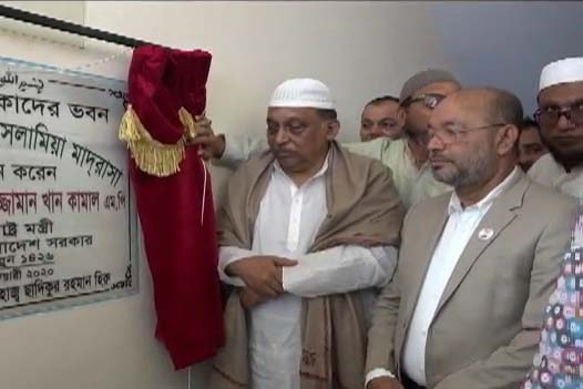 পাপিয়ার সঙ্গে জড়িতদের বিষয়ে তদন্ত চলছে: স্বরাষ্ট্রমন্ত্রী