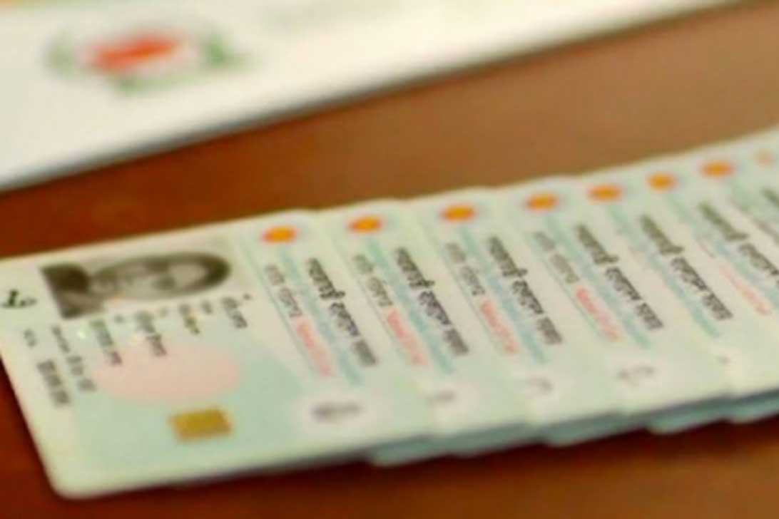 ইসি থেকে স্বরাষ্ট্র মন্ত্রণালয় পাচ্ছে এনআইডি সেবার দায়িত্ব