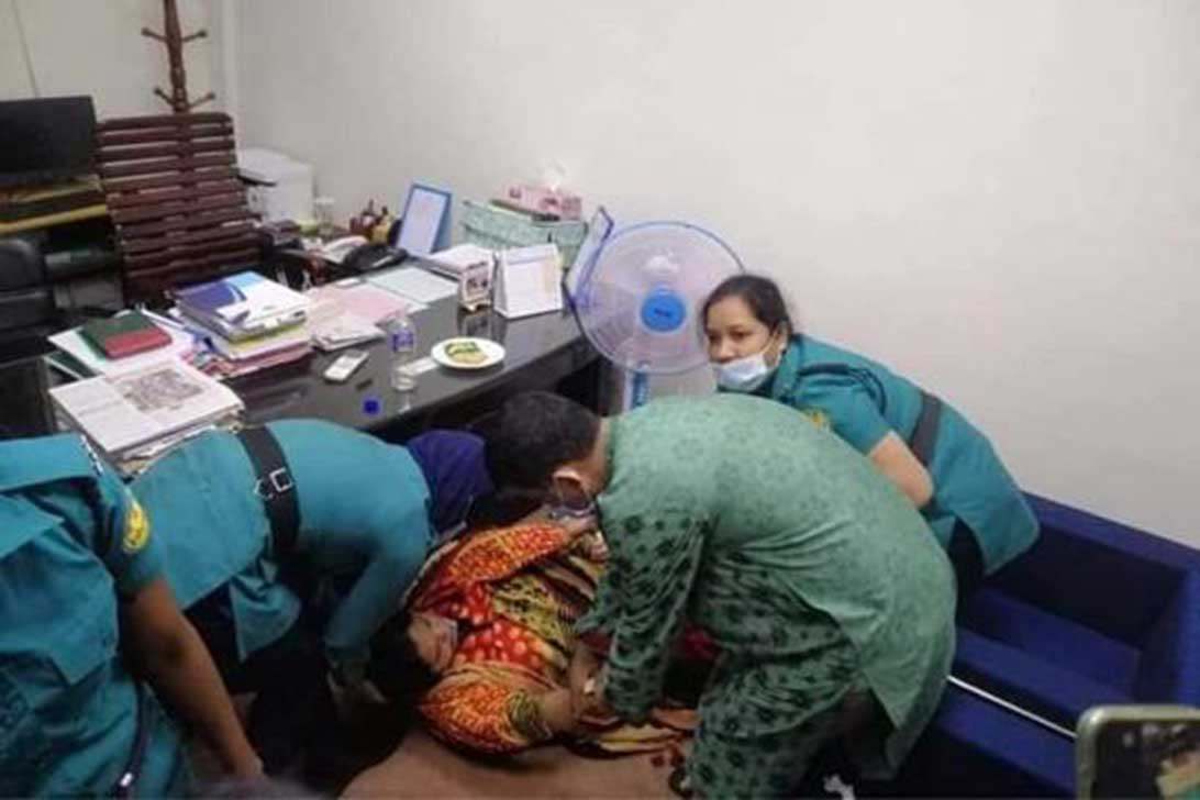 সাংবাদিক রোজিনার বিরুদ্ধে অফিশিয়াল সিক্রেটস অ্যাক্টে মামলা