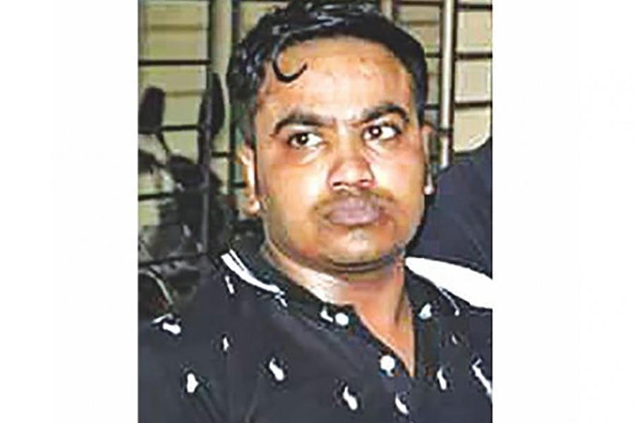 ৬ মাস কোনও আদালতে জামিন চাইতে পারবেন না তুফান সরকার: হাইকোর্ট