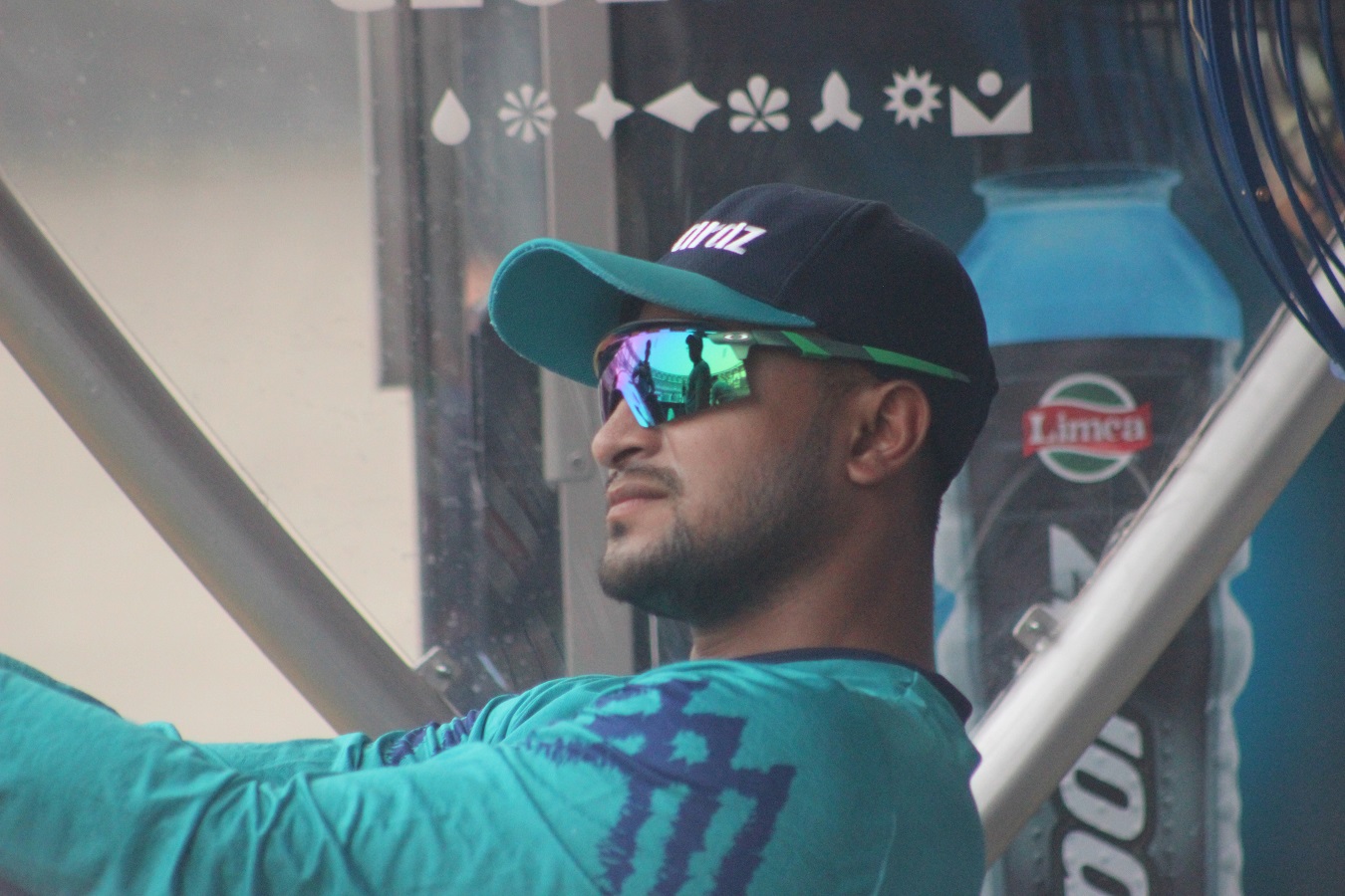 দেশে নিরাপত্তা ও দেশত্যাগের নিশ্চয়তা না পেলে কানপুরেই সমাপ্তি সাকিবের