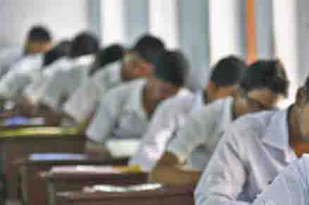 রোববারের এসএসসি পরীক্ষার বিষয়ে সিদ্ধান্ত ‘পরিস্থিতি অনুযায়ী’