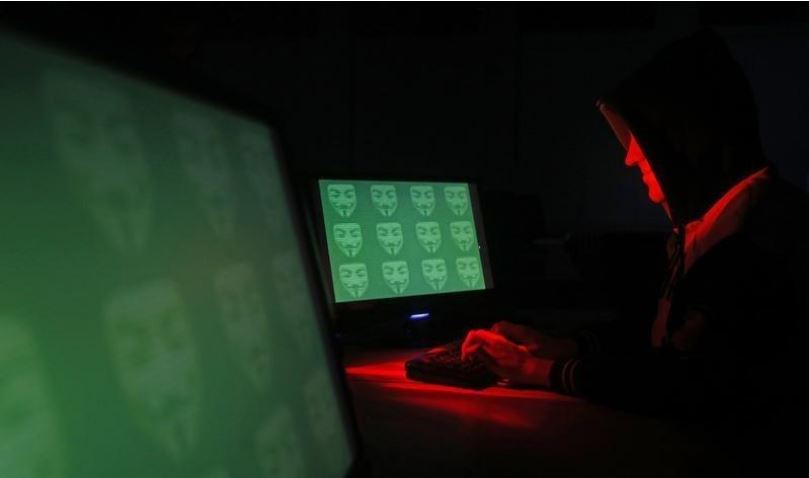 রাশিয়ার বিরুদ্ধে হ্যাকার দল ‘অ্যানোনিমাস’র সাইবার যুদ্ধের ঘোষণা