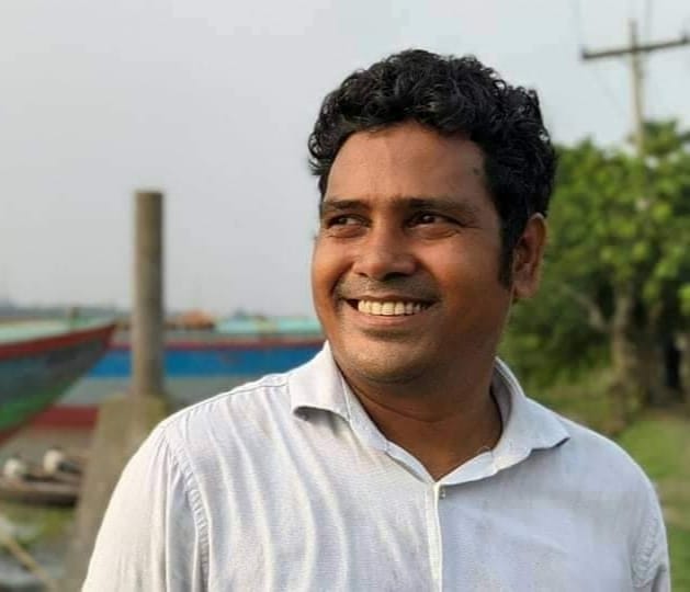 শেওড়াপাড়ায় ‘ছিনতাইকারীর’ ছুরিকাঘাতে চিকিৎসক নিহত