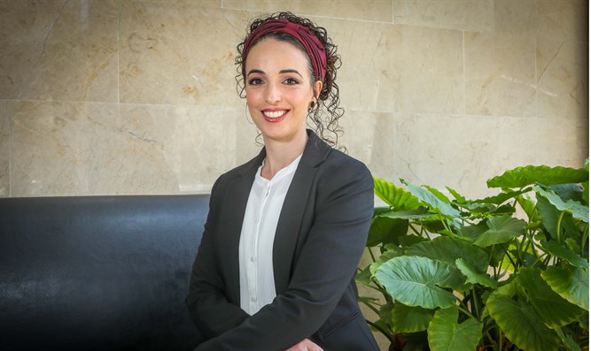 পতনের মুখে ইসরায়েলি সরকার, কে এই ইদিত সিলমান?