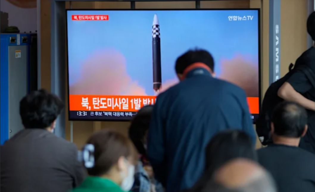 আবারও ব্যালিস্টিক ক্ষেপণাস্ত্র ছুড়ল উ. কোরিয়া