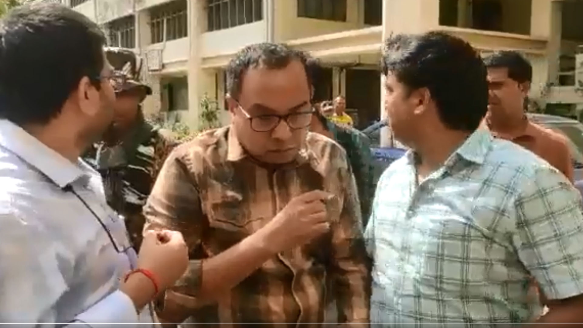 পিকে হালদার ভারতে গ্রেপ্তার