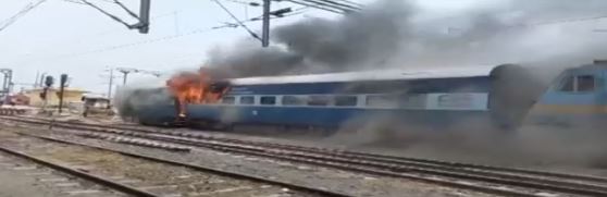 ভারতীয় সশস্ত্রবাহিনীর নতুন নিয়োগ পরিকল্পনায় বিক্ষোভ