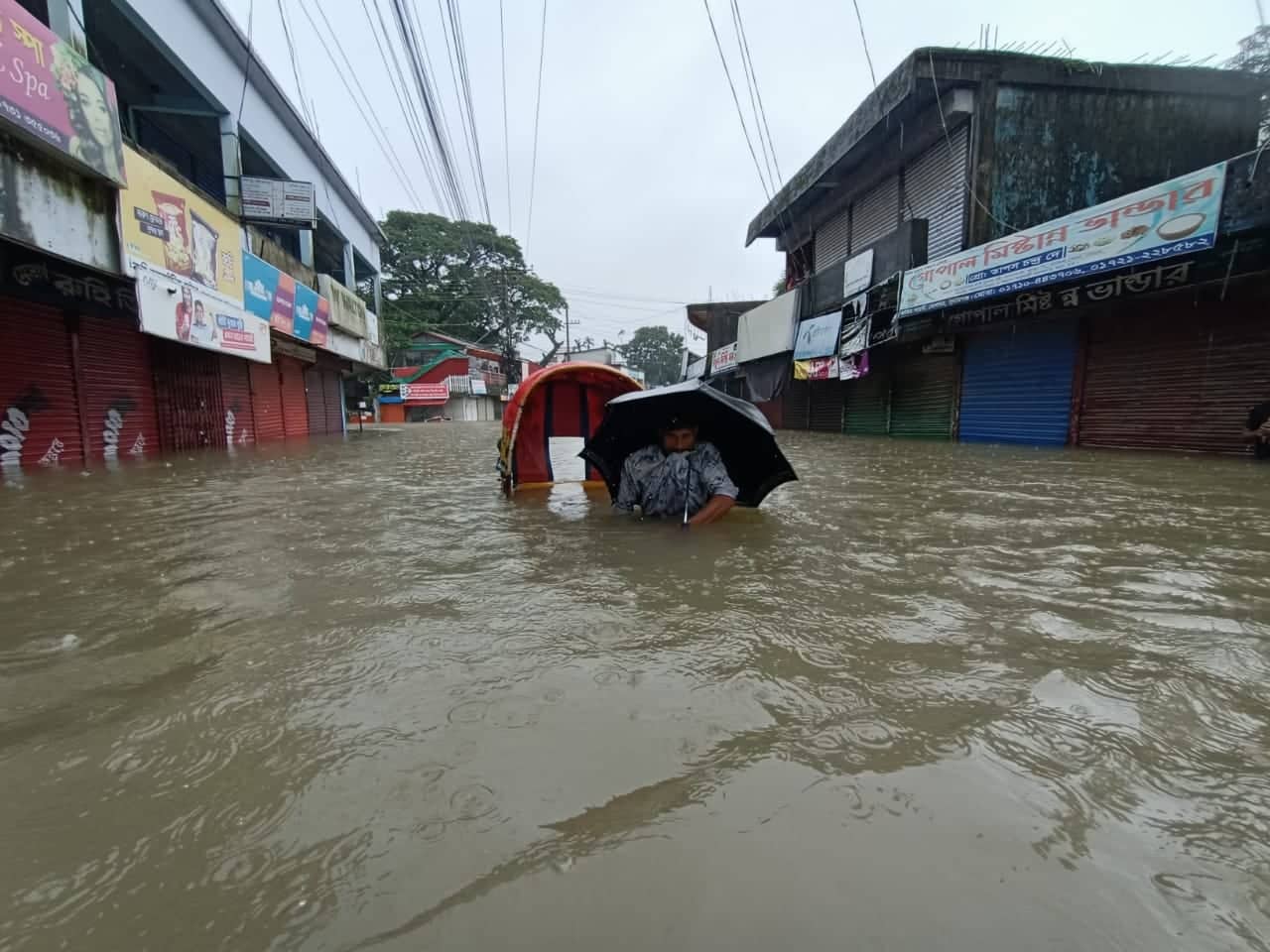 ইকবালের কিছু নেই