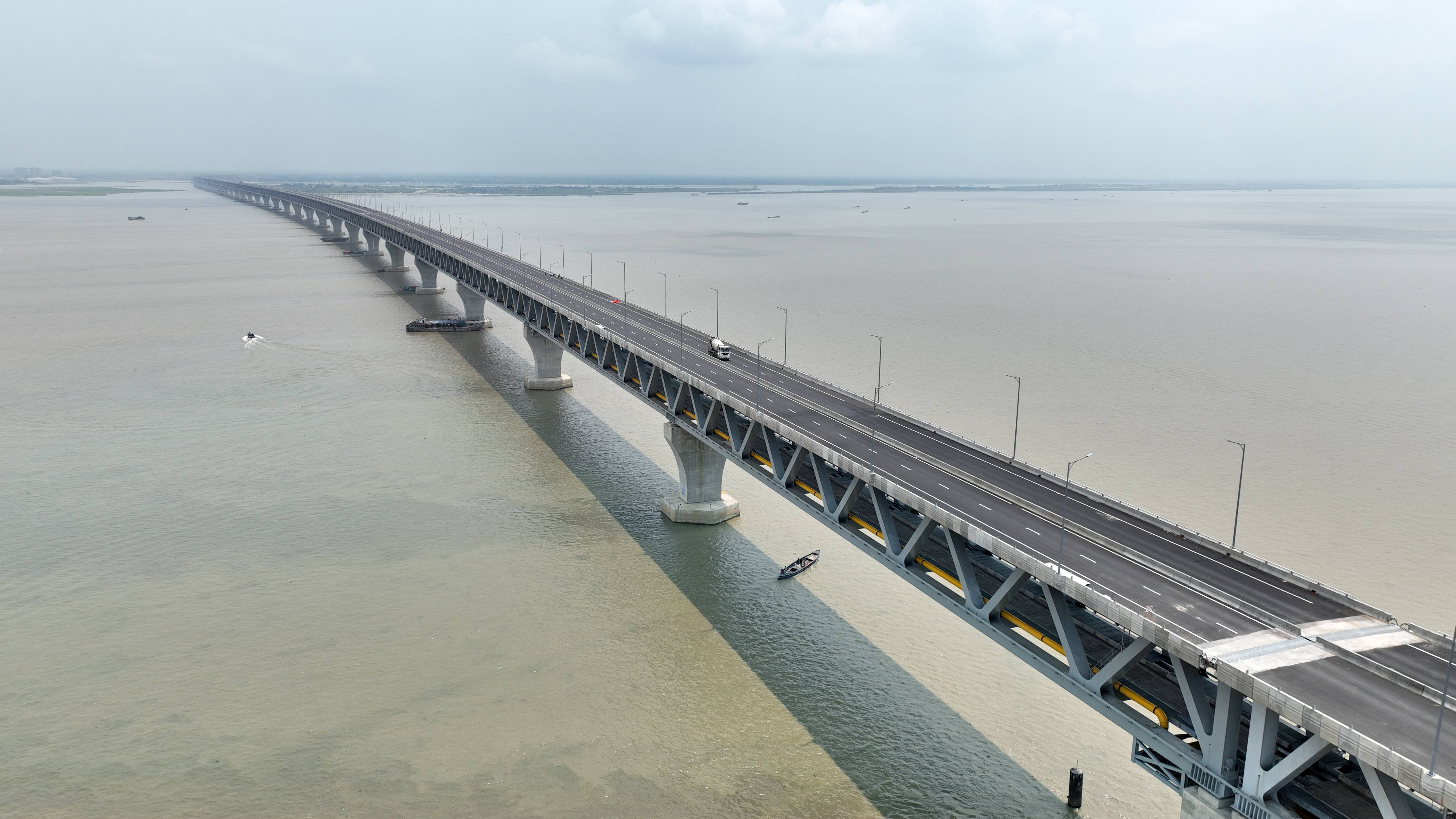 নতুন দিনের সূচনা