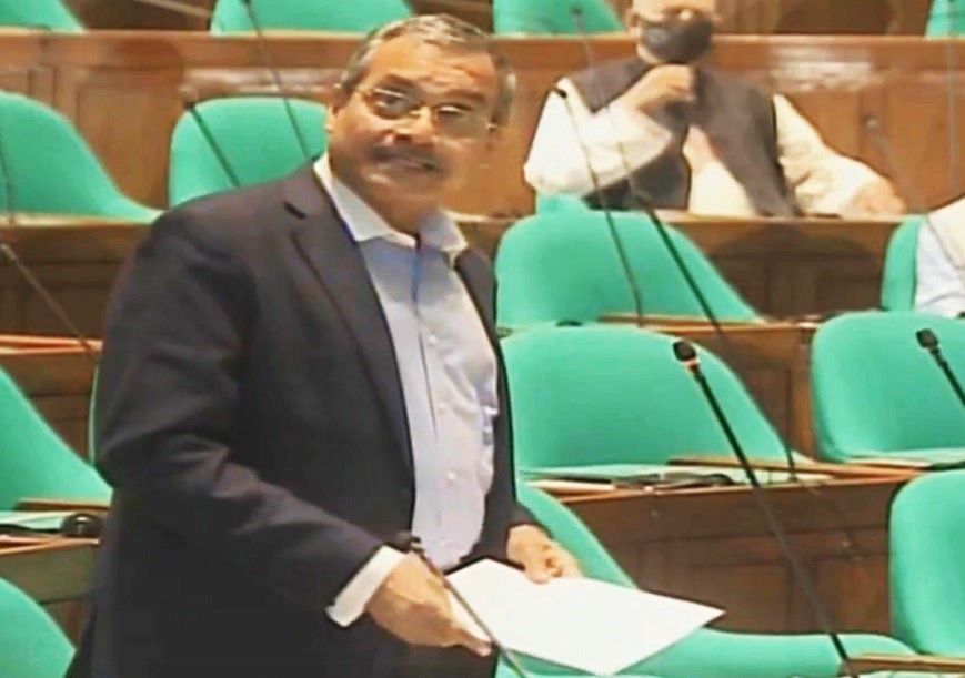 ‘পদ্মা সেতু পার হতে গেলে ফেলে দেবেন কি না, ভয়ে আছি’