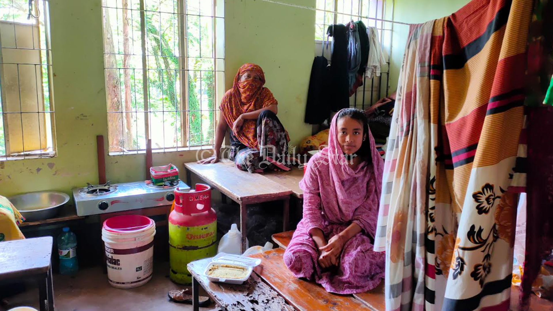 বন্যায় ভেসে গেছে রেহানাদের নোটখাতা