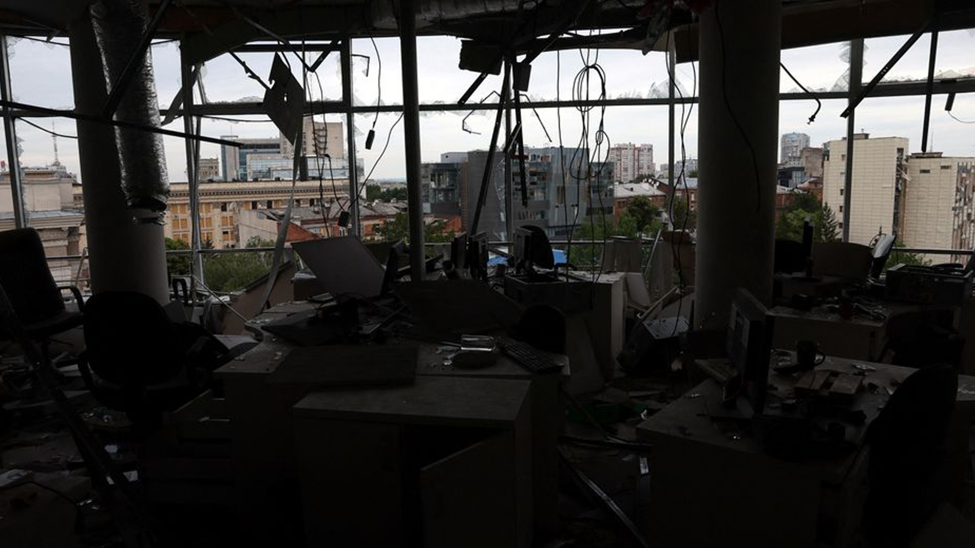 পূর্ব ইউক্রেনের সেভেরোদোনেৎস্ক পুরোপুরি রাশিয়ার দখলে