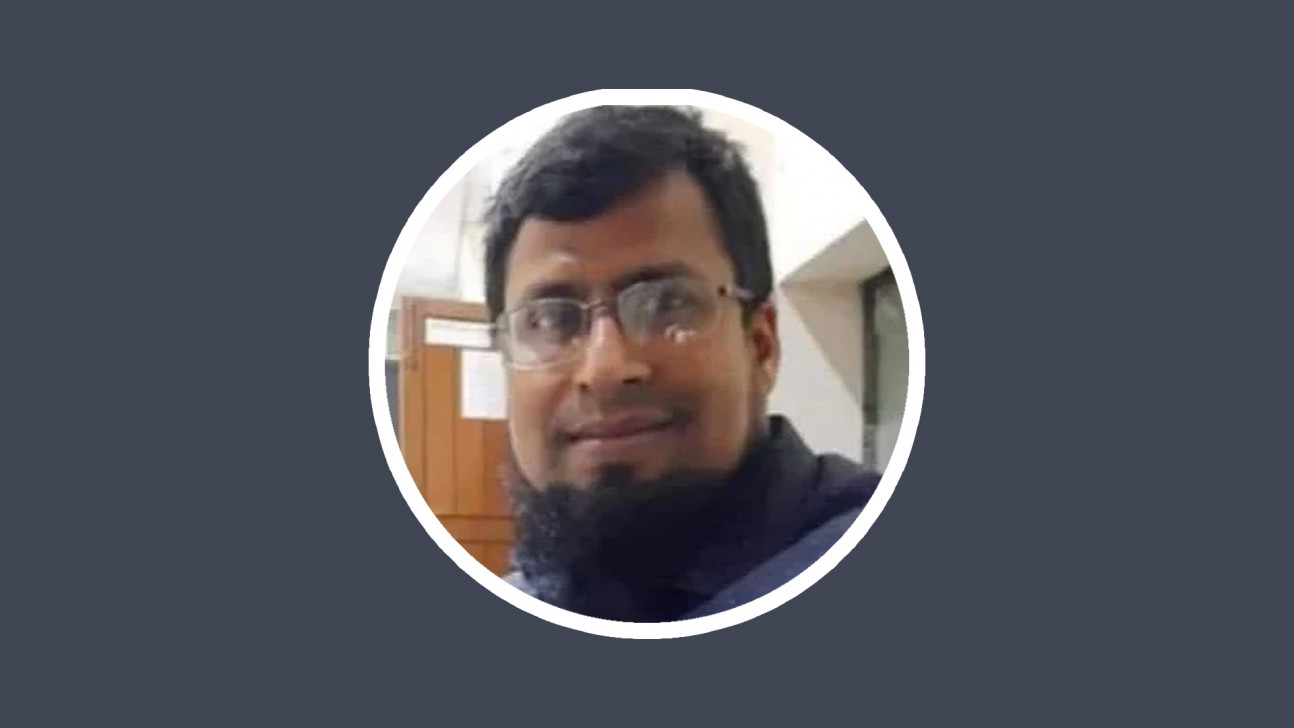 ২৩ লাখ টাকাসহ আটক কক্সবাজারের সার্ভেয়ারের বিরুদ্ধে অর্থপাচার মামলা