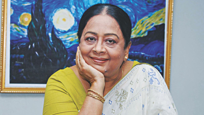 শর্মিলী আহমেদের জানাজা উত্তরায়, বনানীতে দাফন