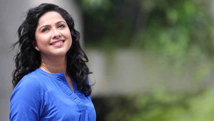 শর্মিলী আহমেদের চলে যাওয়াটা মেনে নিতে পারছি না: নাদিয়া