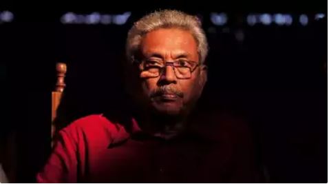 সৌদি এয়ারলাইনসে সিঙ্গাপুর হয়ে জেদ্দার পথে গোতাবায়া