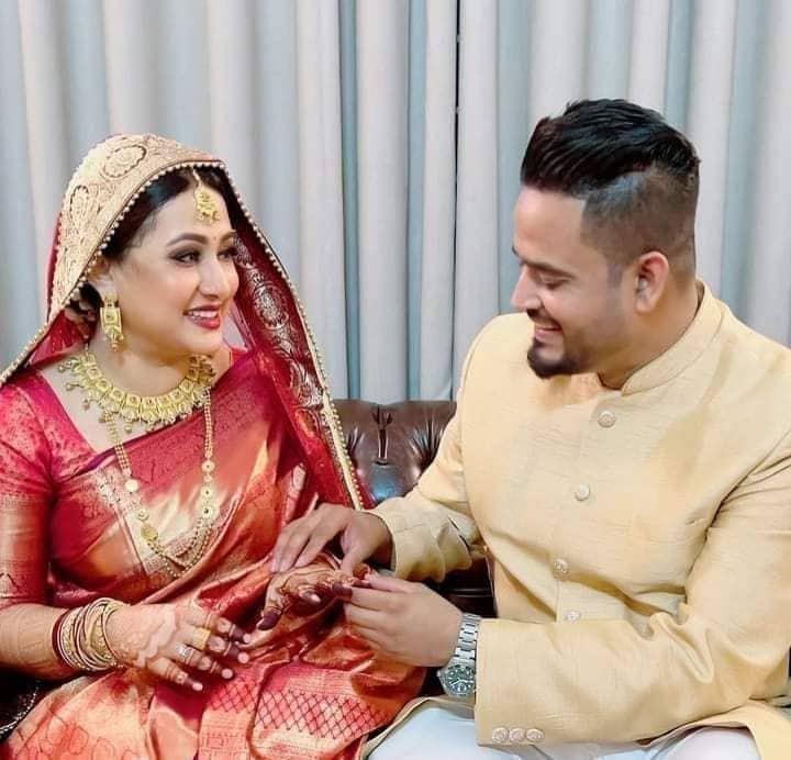 বিয়ে করলেন পূর্ণিমা