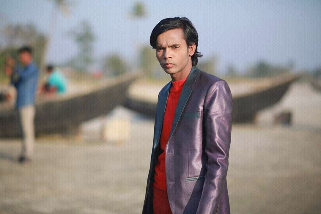 রিজভীর বিরুদ্ধে হিরো আলমের মানহানি মামলা, ৫০ কোটি টাকা ক্ষতিপূরণ দাবি