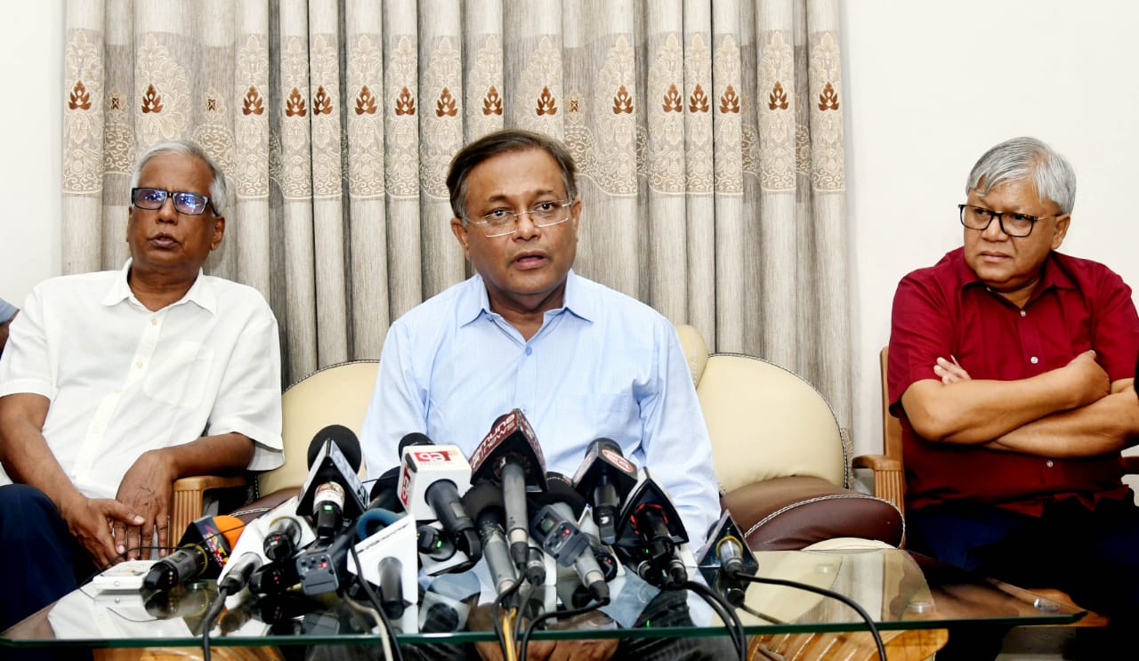 'শনিবার বিকেল’-এ কিছু বিষয় সংযোজন করলে সমস্যা কেটে যাবে: তথ্যমন্ত্রী