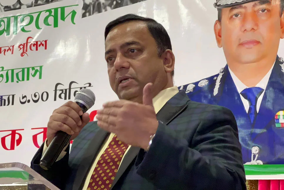 মার্কিন নিষেধাজ্ঞার পেছনে ‘ভাড়াটে লবিস্ট’: আইজিপি বেনজীর আহমেদ