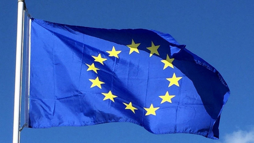 নির্বাচনের আগে রাজপথে সহিংসতায় ইইউর উদ্বেগ