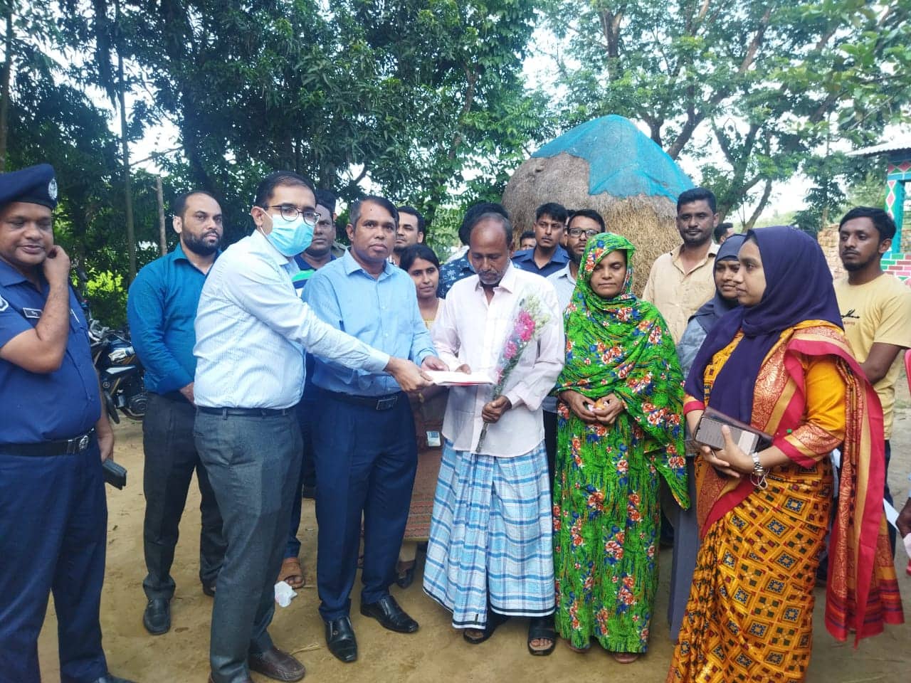 কলসিন্দুরের ৮ ফুটবলারের পরিবারকে ৫০ হাজার টাকা করে পুরস্কার