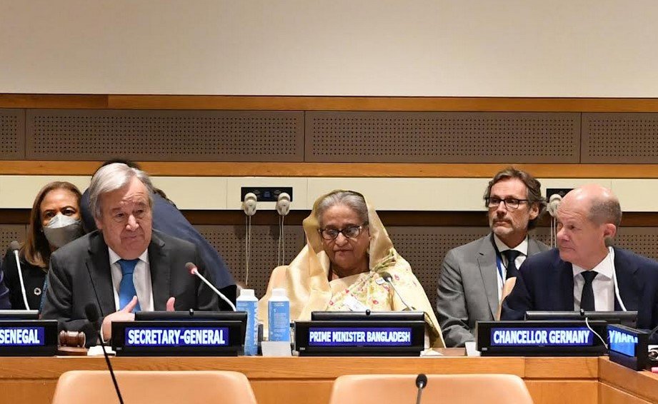 ইউক্রেন যুদ্ধ বন্ধে প্রধানমন্ত্রীর ৬ প্রস্তাব