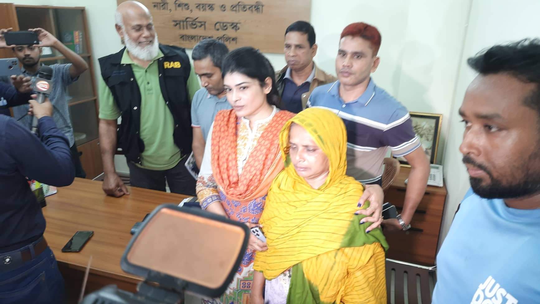 উদ্ধার করার সময় রহিমা বেগম বেশ খোশমেজাজে গল্প করছিলেন: পুলিশ