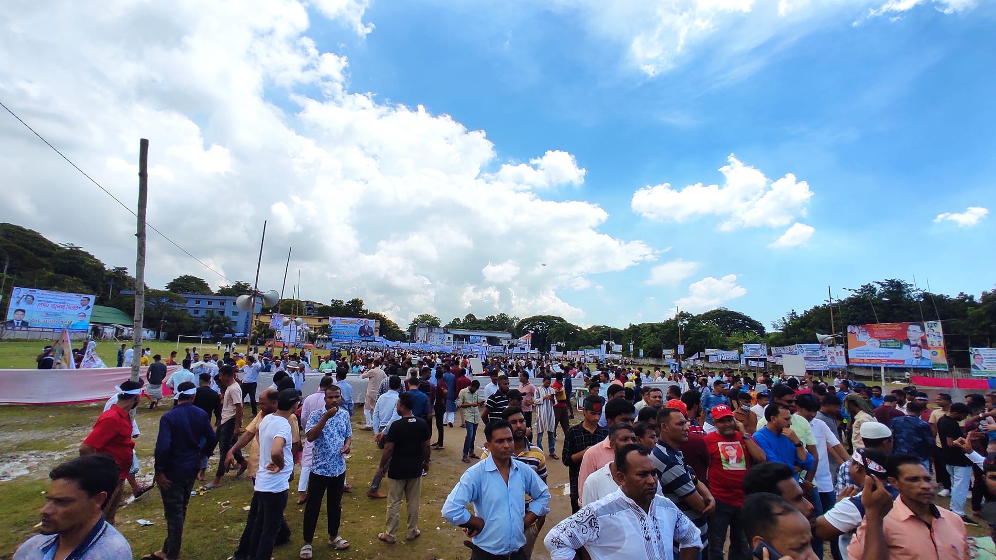 চট্টগ্রামে বিএনপির সমাবেশ: পথে ছাত্রলীগ-যুবলীগের বাধা-গাড়ি ভাঙচুরের অভিযোগ