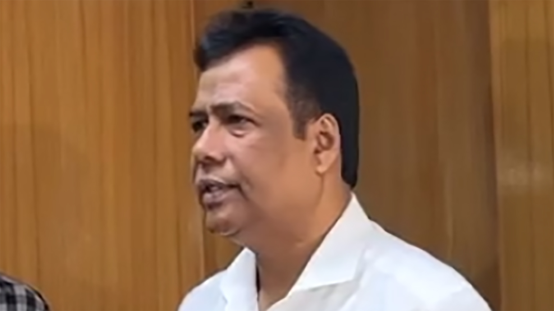 ‘জনস্বার্থে’ অবসর: যা বললেন সাবেক তথ্য ও সম্প্রচার সচিব