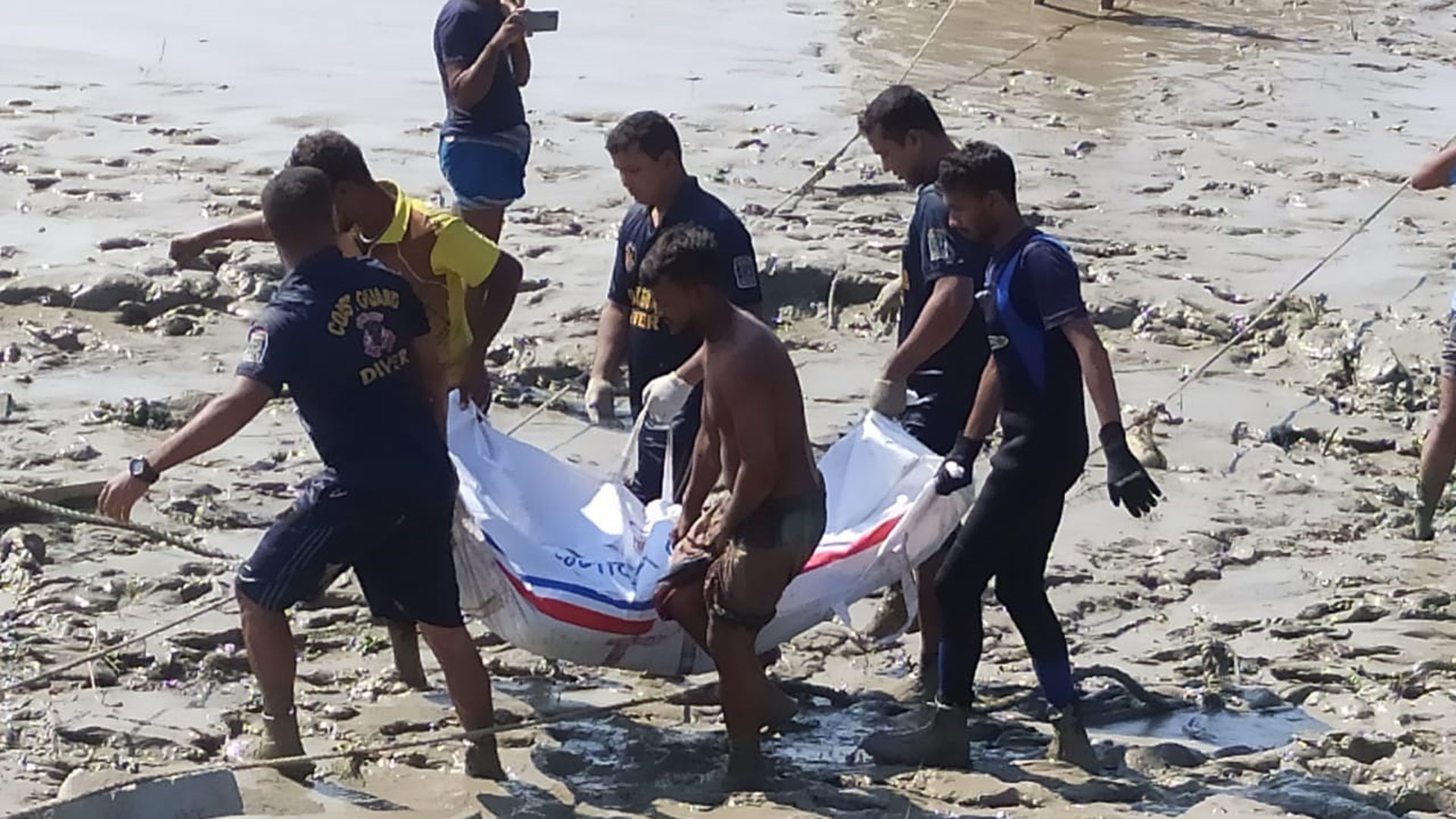 মীরসরাইয়ে ড্রেজারডুবি: আরও ৩ মরদেহ উদ্ধার