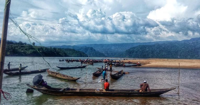 যাদুকাটা নদী ভ্রমণে পাবেন মনে রাখার মতো স্মৃতি