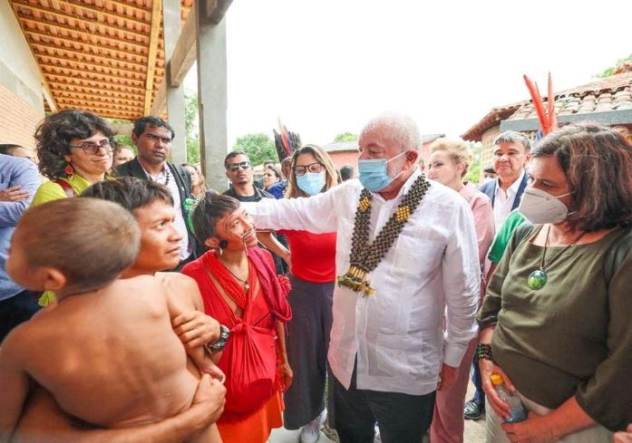 ৪ বছরে ৫৭০ শিশুর মৃত্যু, ব্রাজিলের ইয়ানোমামিতে জরুরি অবস্থা