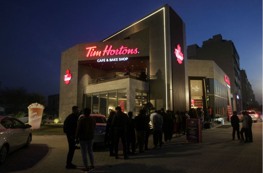 অর্থনৈতিক সংকটেও পাকিস্তানে বিদেশি কফির উচ্চ চাহিদা