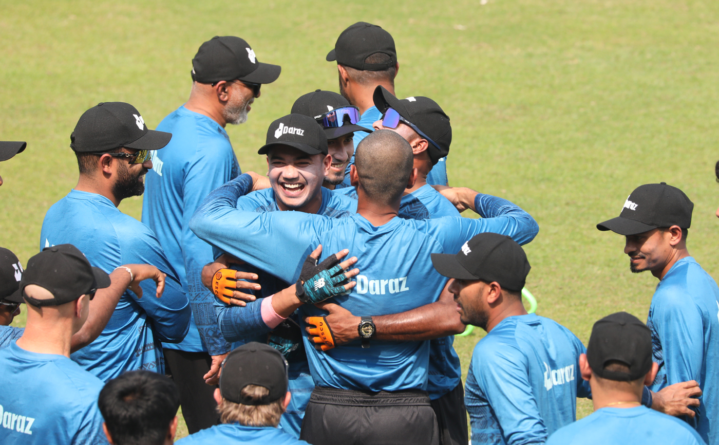 দলে ‘গ্রুপিংয়ের’ অস্তিত্ব দেখেন না তামিম