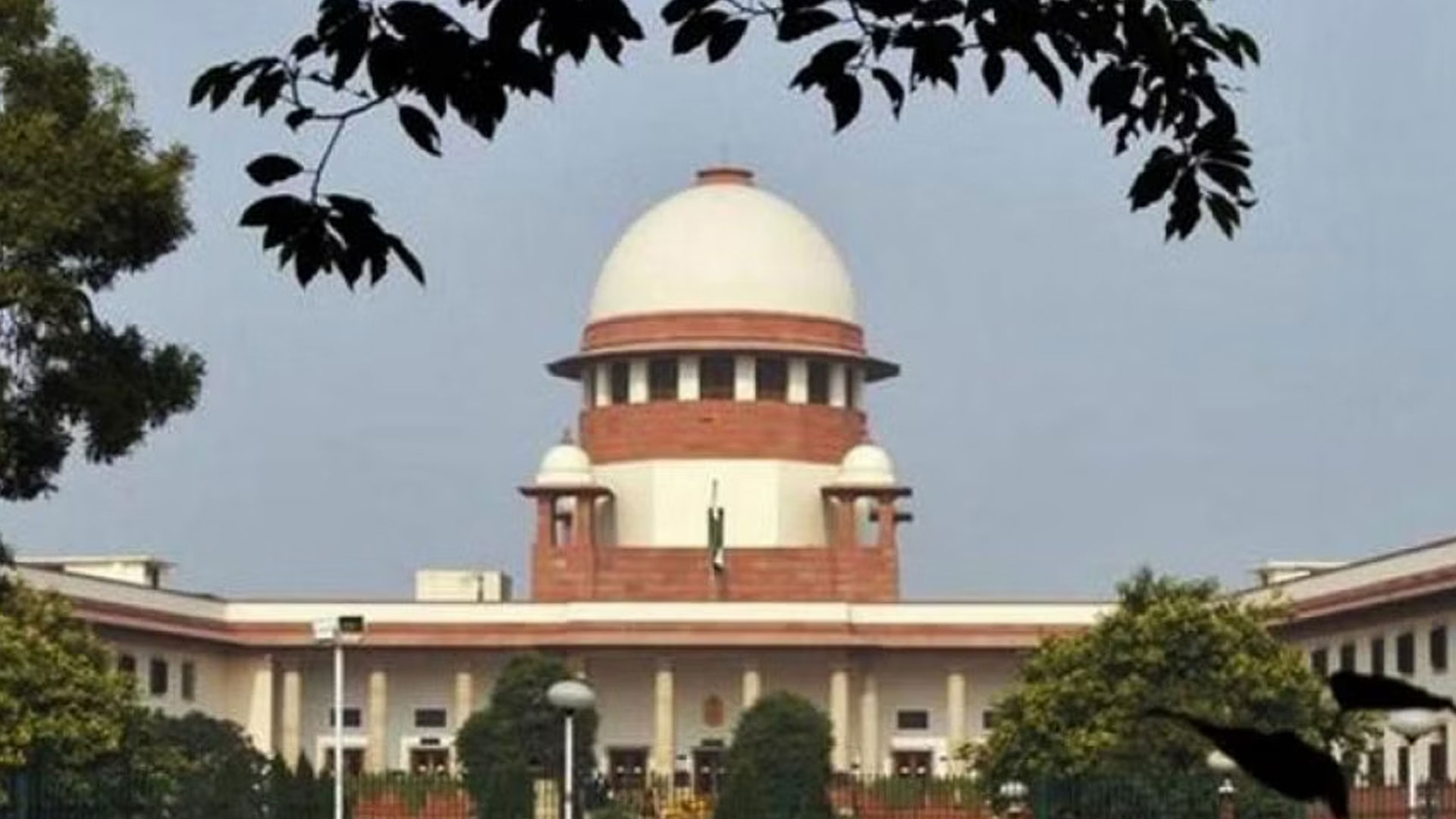 সমলিঙ্গের বিয়ের বিরুদ্ধে ভারত সরকারের কঠোর অবস্থান