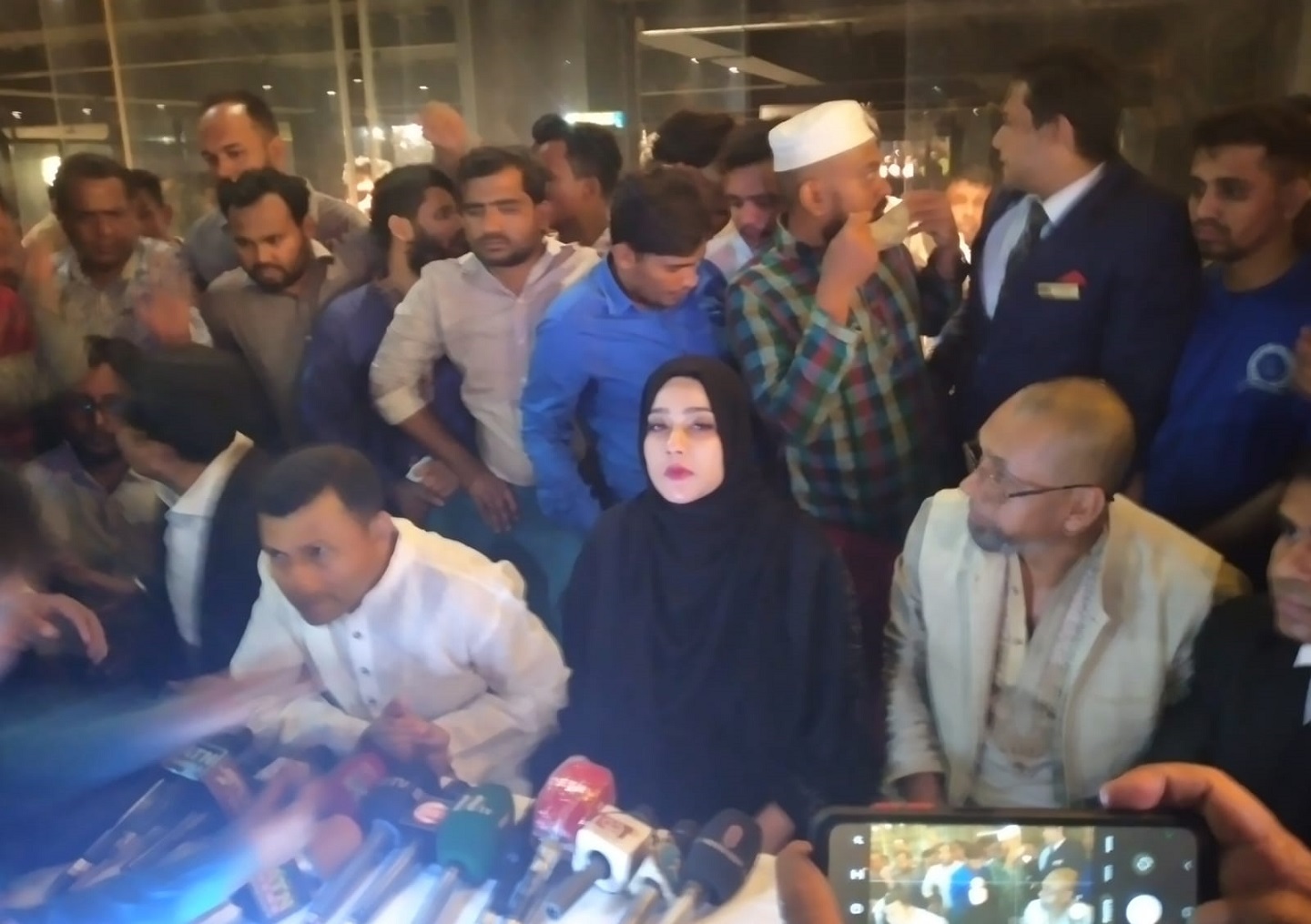 আমি মোল্লা নজরুলের বিরুদ্ধে কথা বলেছি, পুলিশের বিরুদ্ধে নয়: মাহি