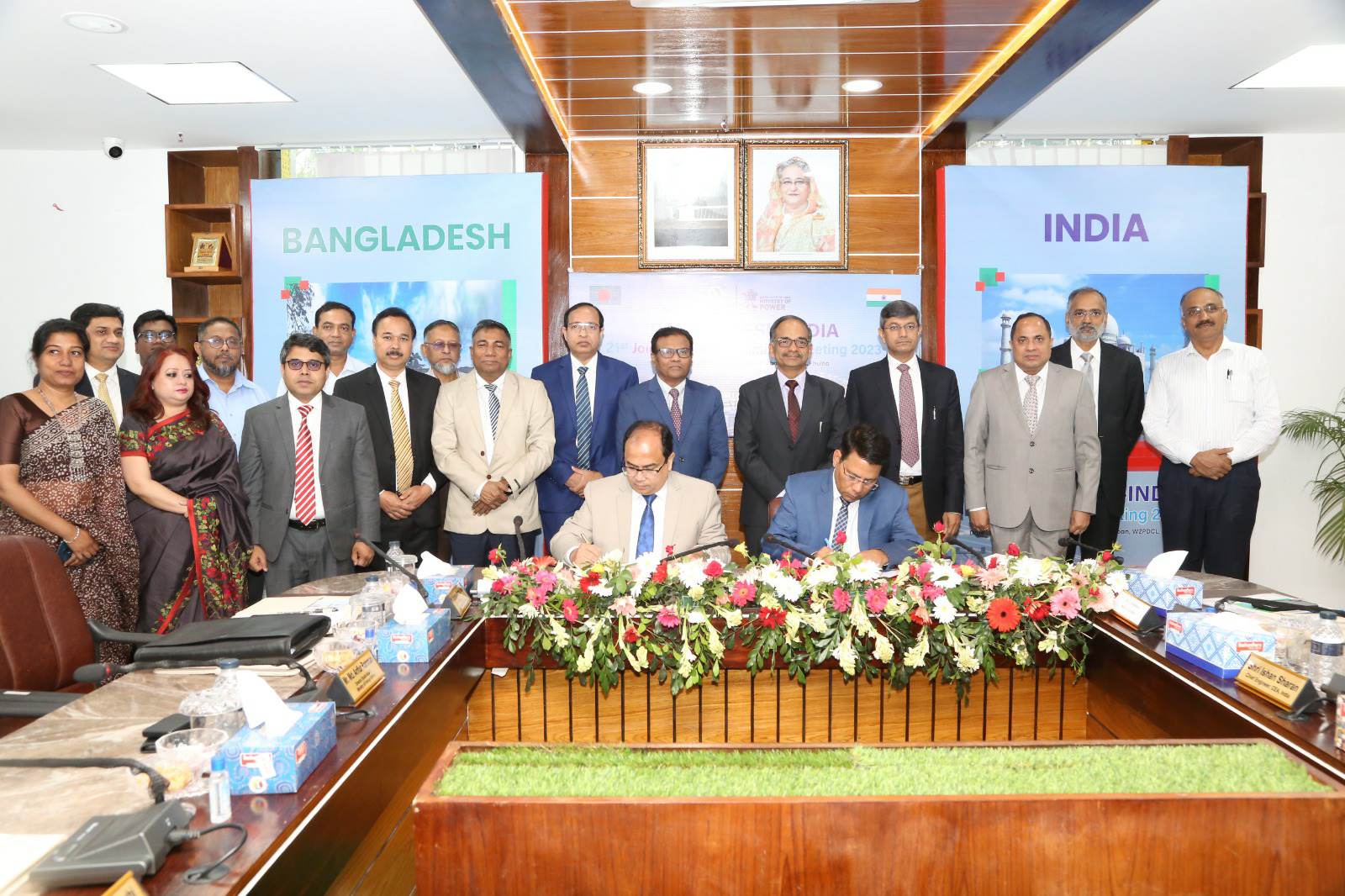 নেপাল থেকে বিদ্যুৎ আমদানির ত্রিপক্ষীয় চুক্তি ‘শিগগির’